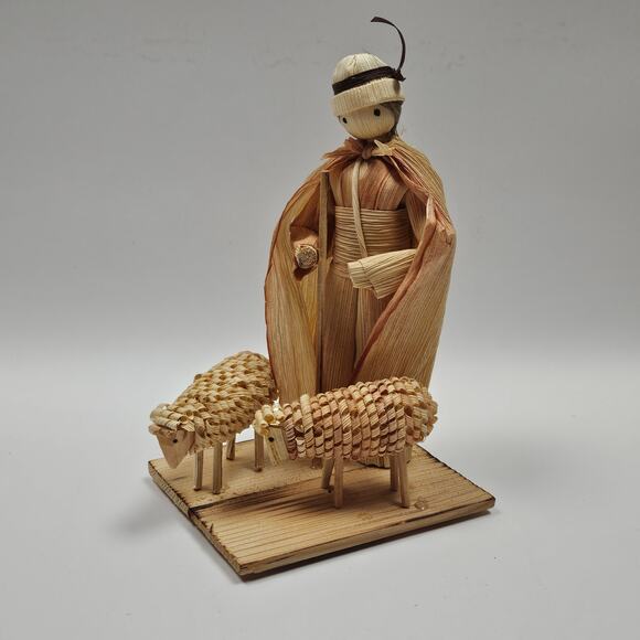 Vintge Czech Corn Husk Shepherd with 2 sheep Hand-made Nativity Christmas - Picture 1 of 8